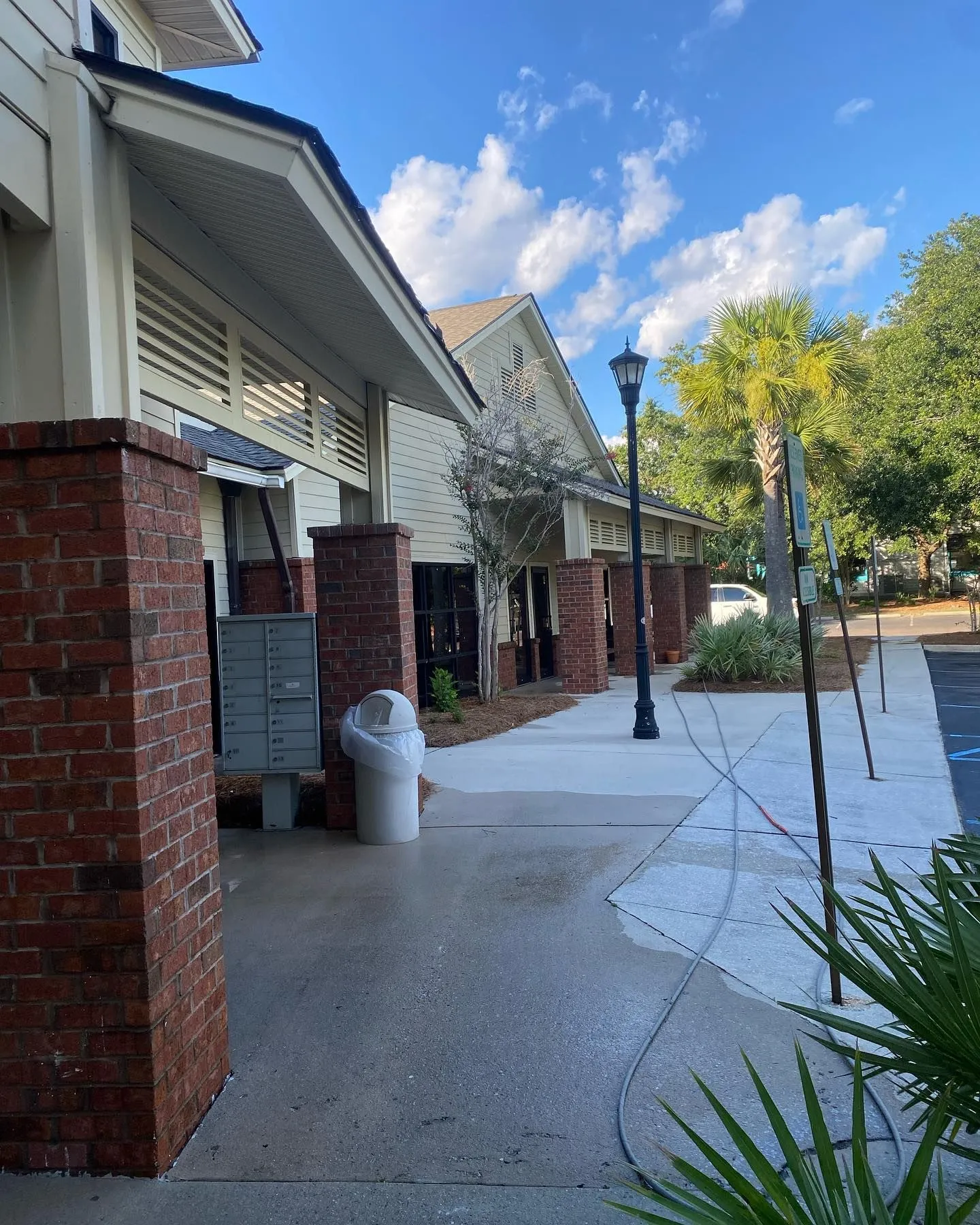 Residential and Commercial Pressure Washing in Charleston SC